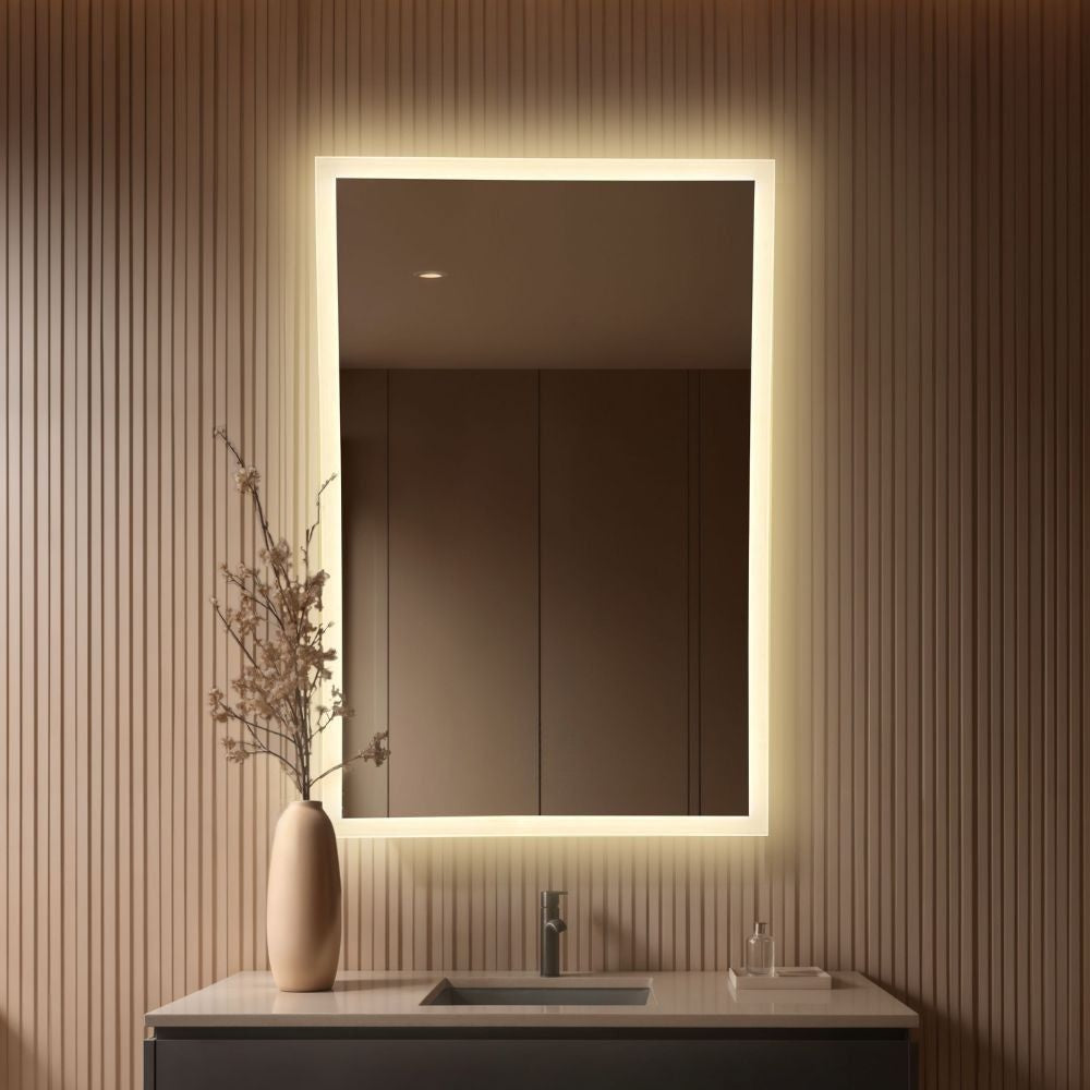Taisnstūra LED spogulis ar priekšējo apgaismojumu 700x1000 mm